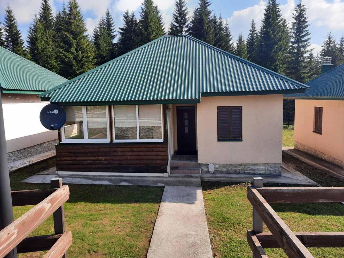 Guest House Kankaras Žabljak エクステリア 写真