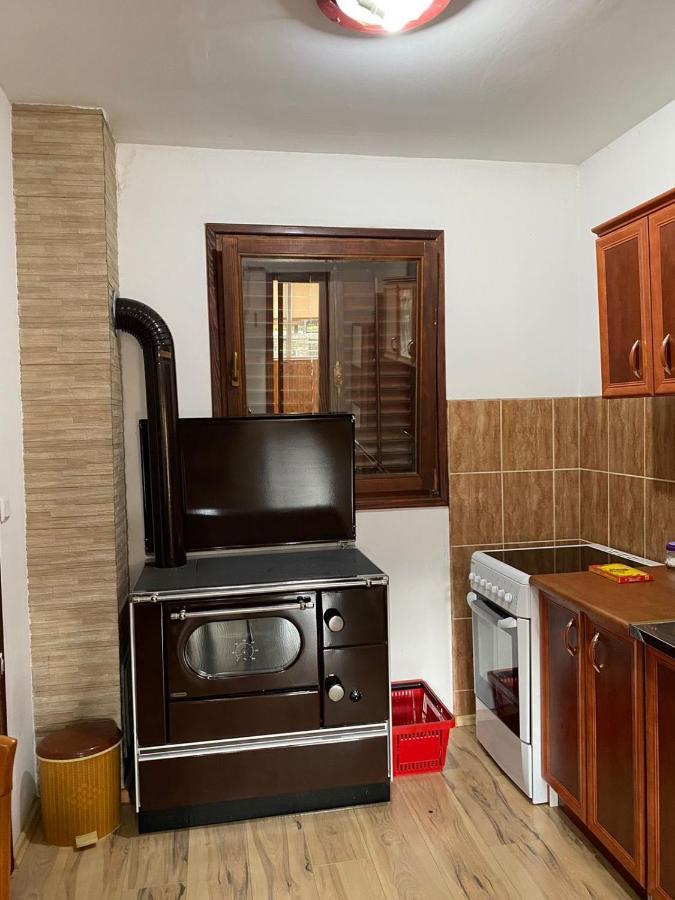 Guest House Kankaras Žabljak エクステリア 写真
